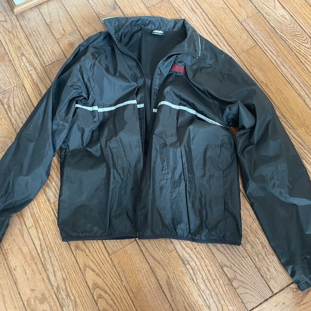 Mens Vintage Sports Illustrated Promotional Windbreaker Jacket Mens Vintage Sports Illustrated Promotional Windbreaker Jacket